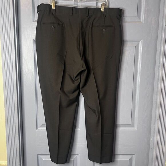 Haggar Premium Comfort Dress Pant Flat Front Classic Fit Gray Trouser Size 40/29 - Picture 5 of 12